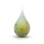 Glazen urn - Frosted druppel small gold-green hartjes - 0,05 Liter