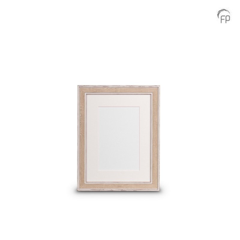 Houten urn - Fotolijst klein 15x20 cm crème Houten urn - Fotolijst klein 15x20 cm crème