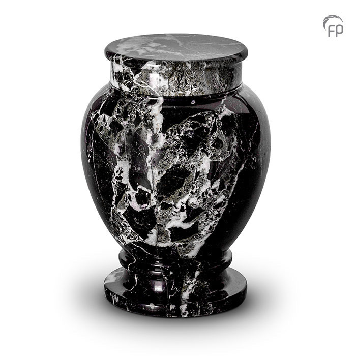 Natuurstenen urn - Marmeren met gravure - 3,10 Liter Natuurstenen urn - Marmeren met gravure - 3,10 Liter
