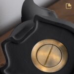 Porseleinen dierenurn - Hond Onyx - 1,21 Liter