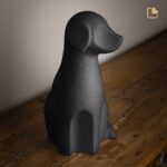 Porseleinen dierenurn - Hond Onyx - 1,21 Liter