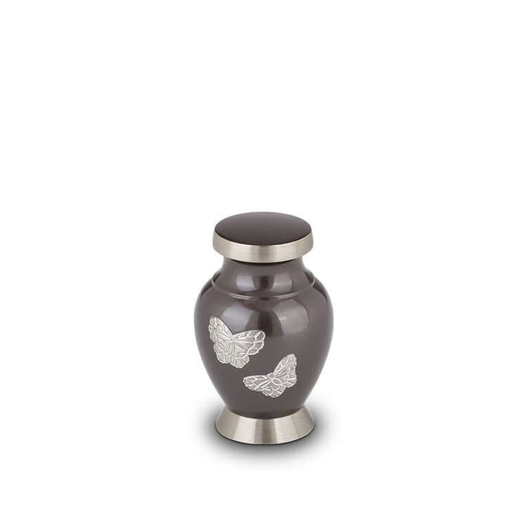 vlinderkeepsake-traditionele-vlinderurn-ashanger