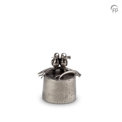 Urn - Tinnen asbeeld - Eeuwig verbonden in liefde en trouw - zilver